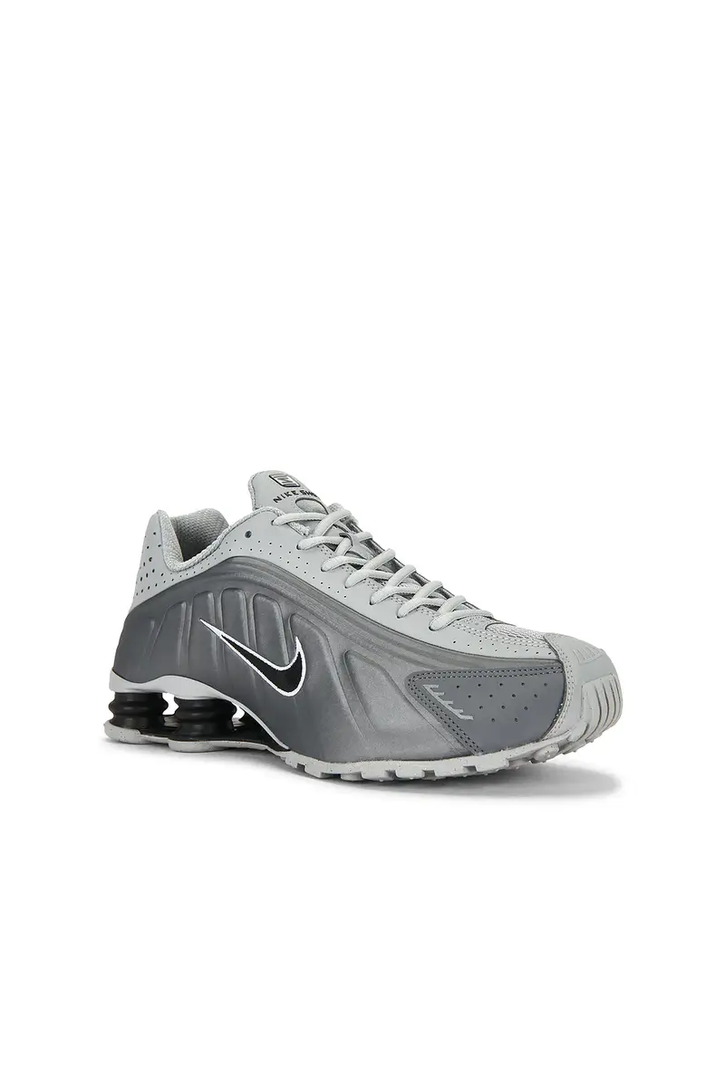 Nike Shox R4 Sneaker | Thumbnail 2 Nike Shox R4 Sneaker | Thumbnail 2