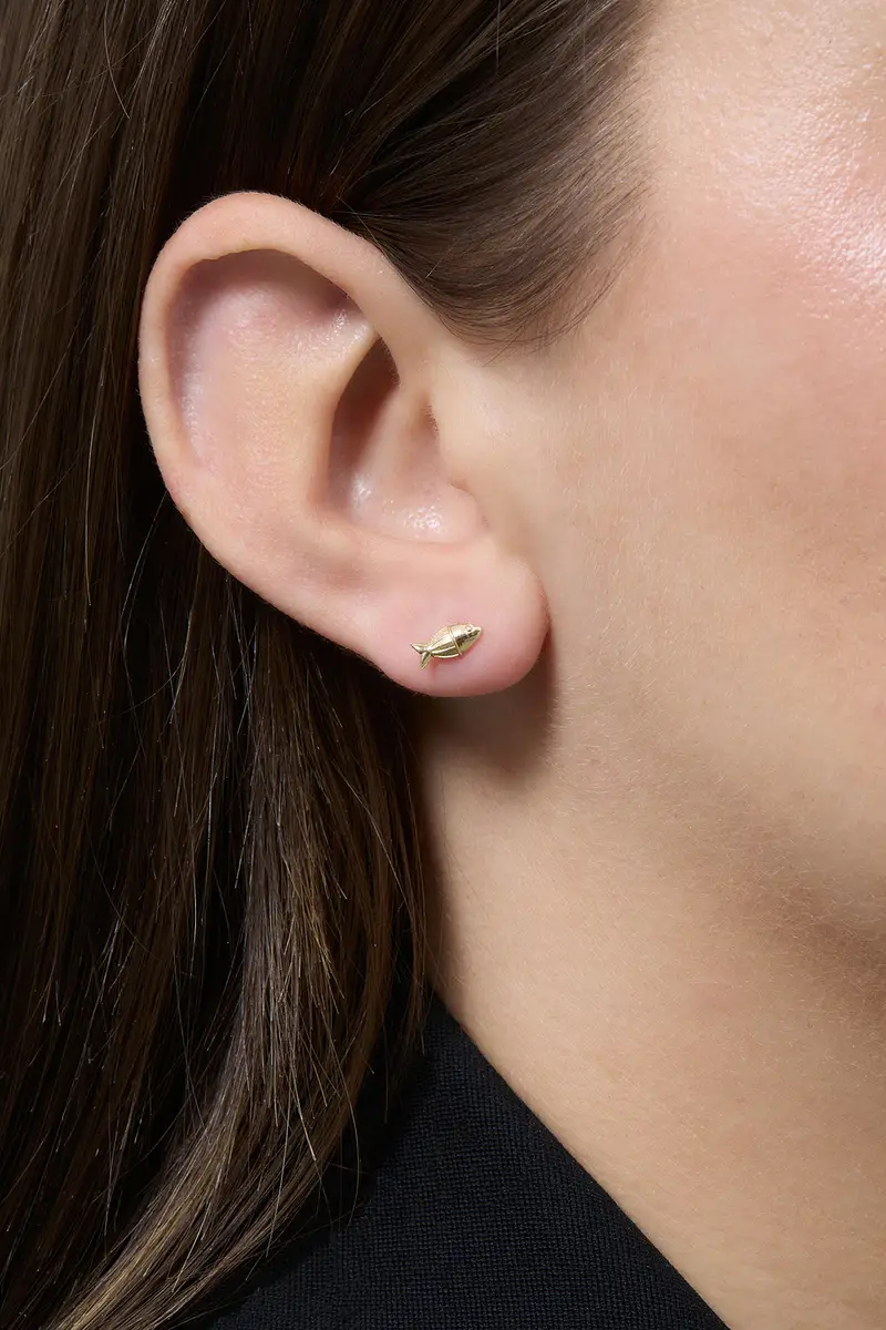 STONE AND STRAND Gone Fishing Earrings | Thumbnail 3 STONE AND STRAND Gone Fishing Earrings | Thumbnail 3