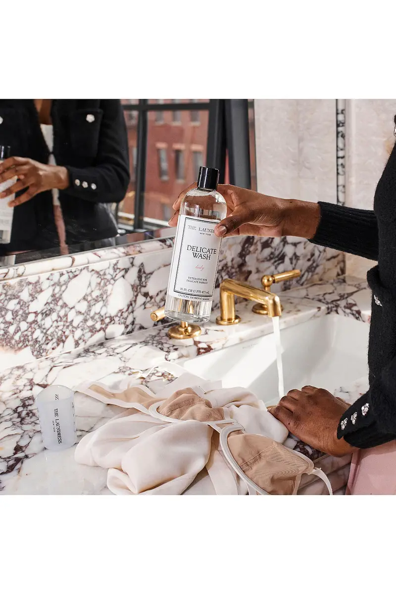 THE LAUNDRESS Lady Delicate Wash | Thumbnail 3 THE LAUNDRESS Lady Delicate Wash | Thumbnail 3