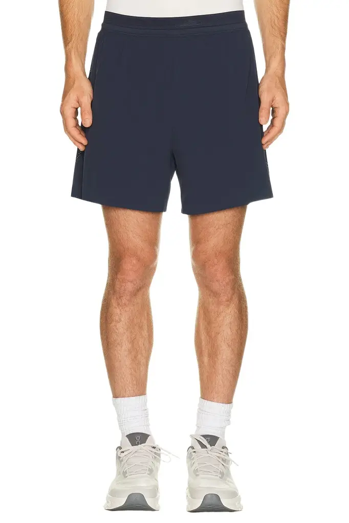 ON 5 Performance Shorts | Image 1 ON 5 Performance Shorts | Image 1