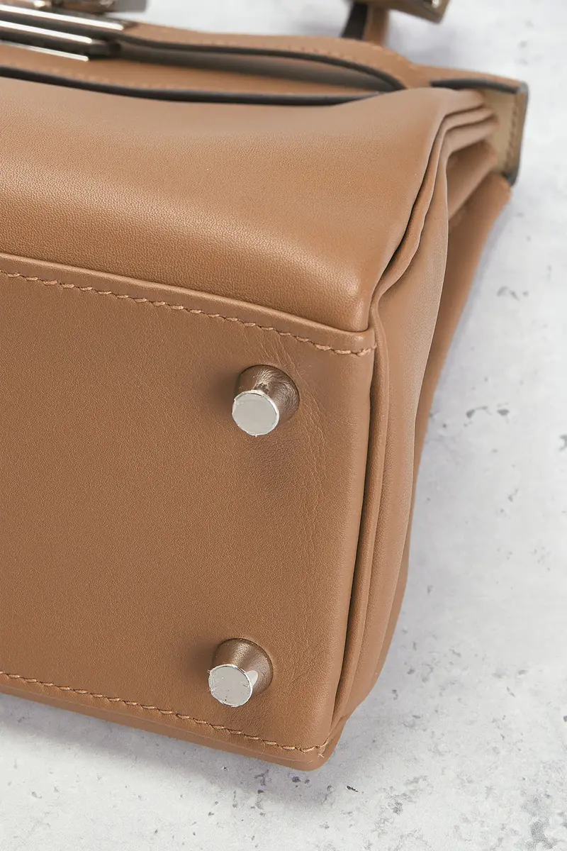 HERMÈS Hermes Verso Swift Kelly 25 Handbag | Thumbnail 8 HERMÈS Hermes Verso Swift Kelly 25 Handbag | Thumbnail 8