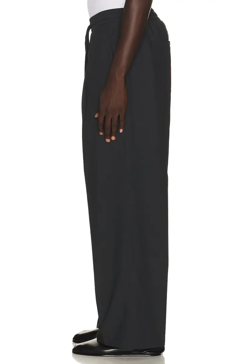 Fear of God Essentials Pleat Front Drawstring Pant | Thumbnail 2 Fear of God Essentials Pleat Front Drawstring Pant | Thumbnail 2