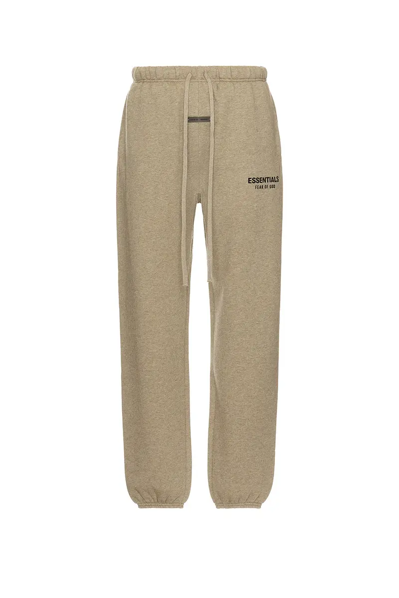 Fear of God Essentials Classic Fit Fleece Sweatpant | Thumbnail 4 Fear of God Essentials Classic Fit Fleece Sweatpant | Thumbnail 4