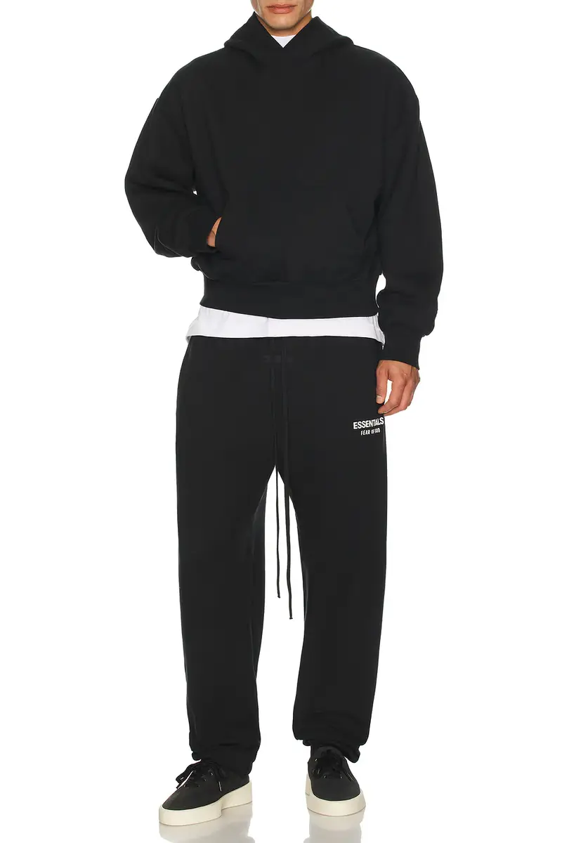 Fear of God Essentials Classic Fit Fleece Sweatpant | Thumbnail 3 Fear of God Essentials Classic Fit Fleece Sweatpant | Thumbnail 3
