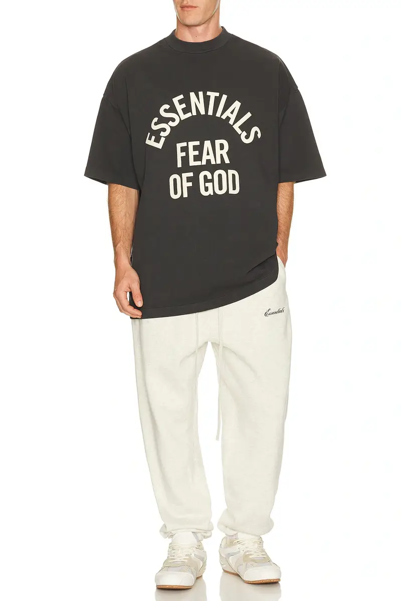 Fear of God Essentials Classic Sweatpant | Thumbnail 4 Fear of God Essentials Classic Sweatpant | Thumbnail 4