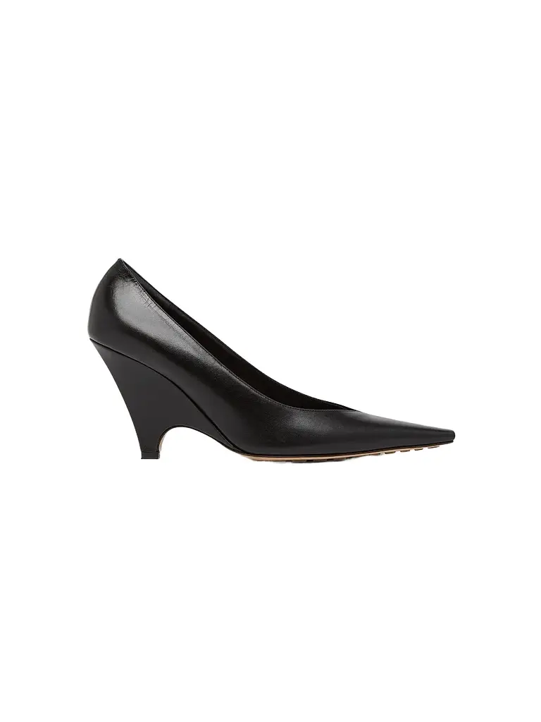 Bottega Veneta Women's Scaletta 90MM Leather Wedge Pumps | Image 1 Bottega Veneta Women's Scaletta 90MM Leather Wedge Pumps | Image 1