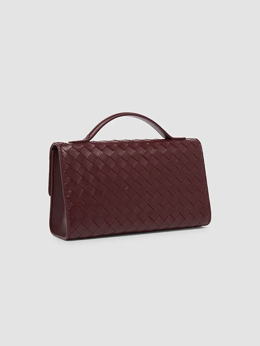 Bottega Veneta Women's Andiamo 25 Leather Clutch | Thumbnail 2 Bottega Veneta Women's Andiamo 25 Leather Clutch | Thumbnail 2