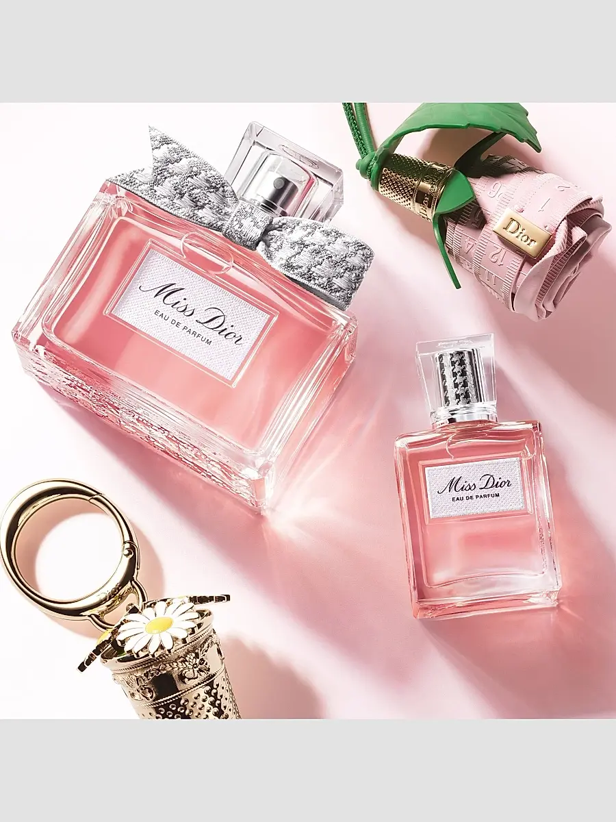 Dior Miss Eau de Parfum Roller | Thumbnail 3 Dior Miss Eau de Parfum Roller | Thumbnail 3