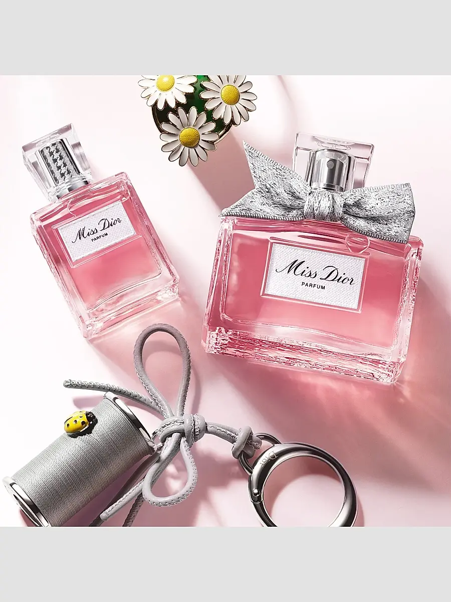 Dior Miss Parfum Roller | Thumbnail 3 Dior Miss Parfum Roller | Thumbnail 3