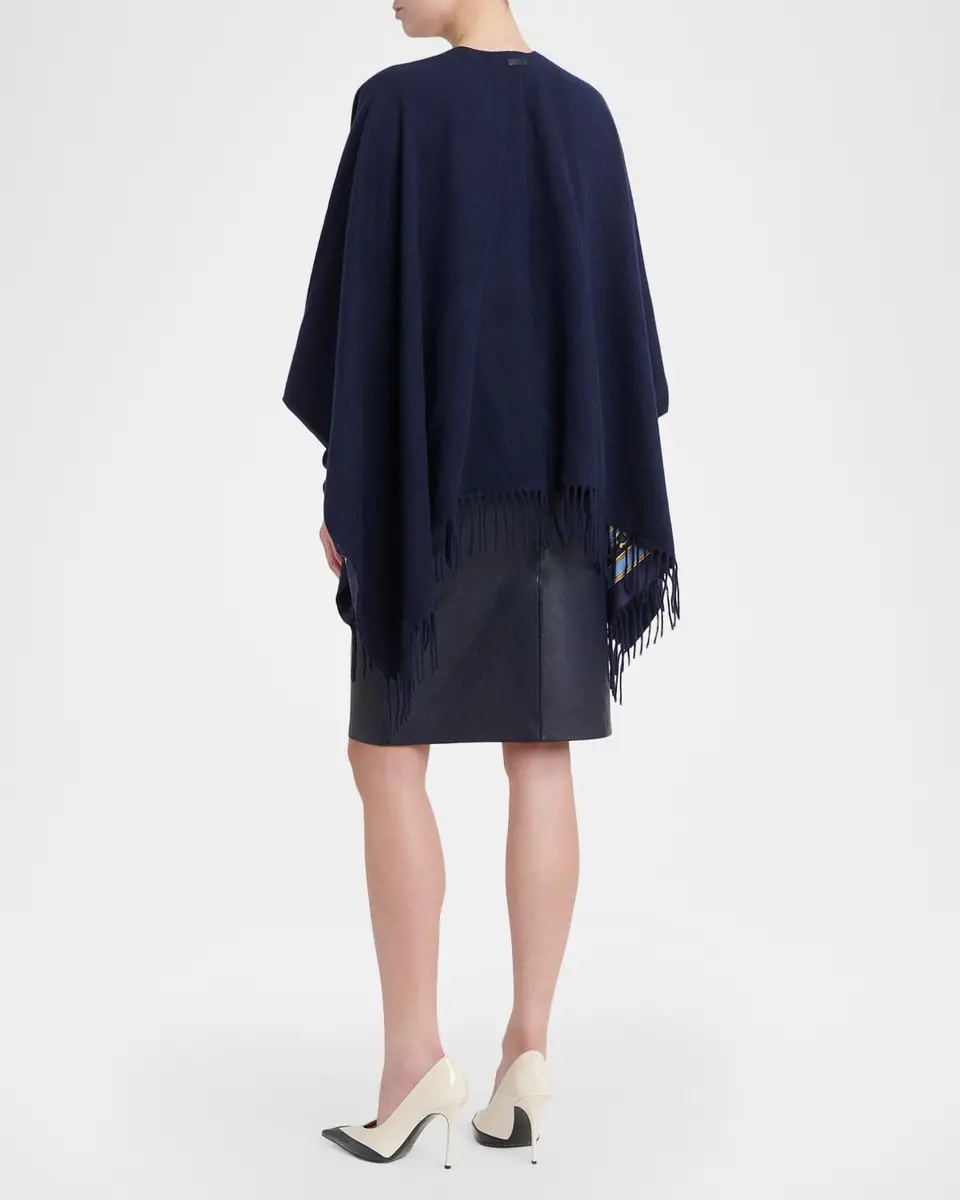 Ferragamo Leopard Reversible Cashmere and Silk Cape | Thumbnail 3 Ferragamo Leopard Reversible Cashmere and Silk Cape | Thumbnail 3