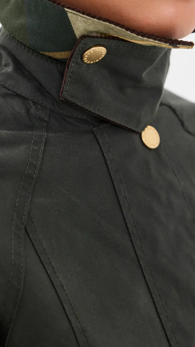 Barbour Cropped Beadnell Wax Jacket | Thumbnail 6 Barbour Cropped Beadnell Wax Jacket | Thumbnail 6