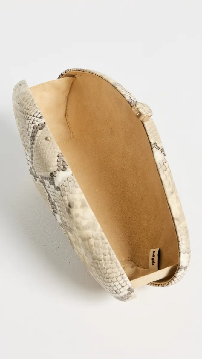 Cult Gaia The Caldera Clutch | Thumbnail 6 Cult Gaia The Caldera Clutch | Thumbnail 6