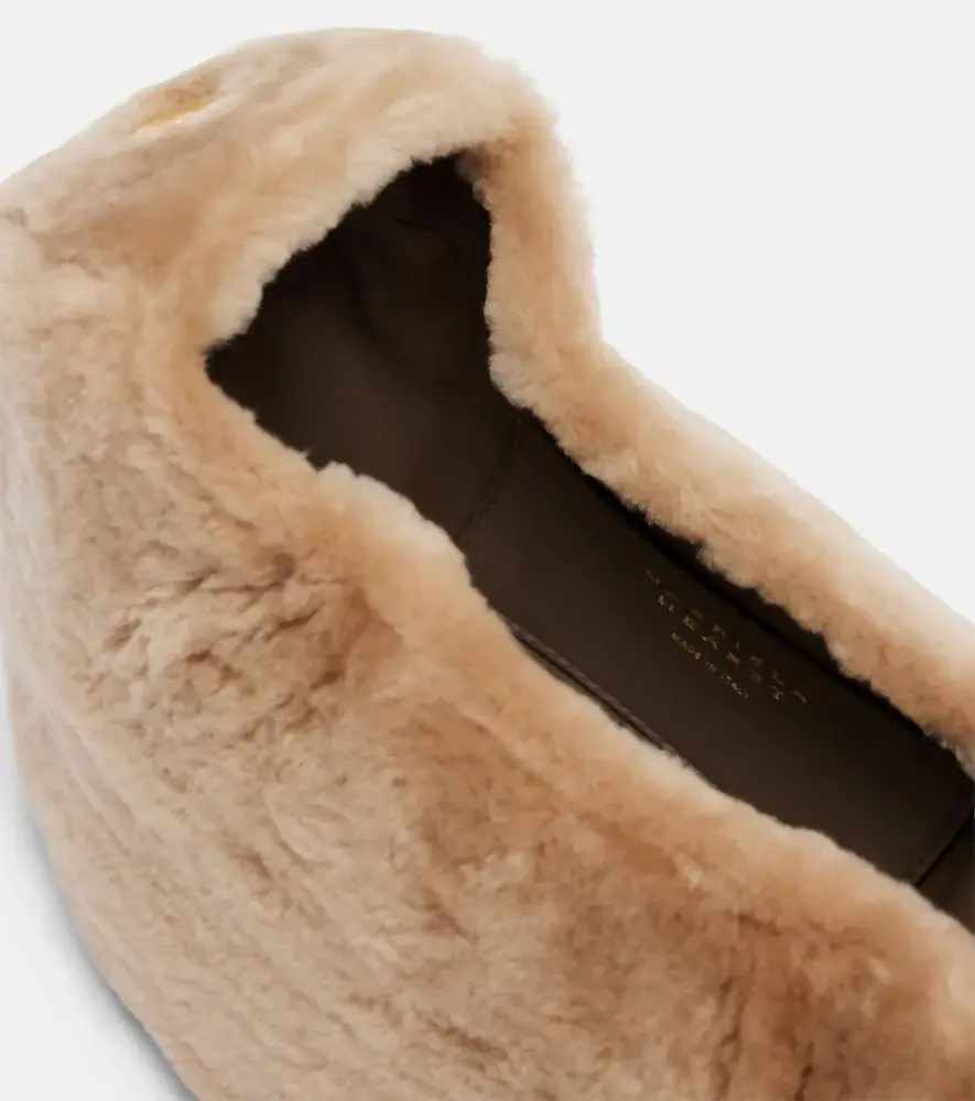 Gabriela Hearst Demi Small shearling clutch | Thumbnail 3 Gabriela Hearst Demi Small shearling clutch | Thumbnail 3
