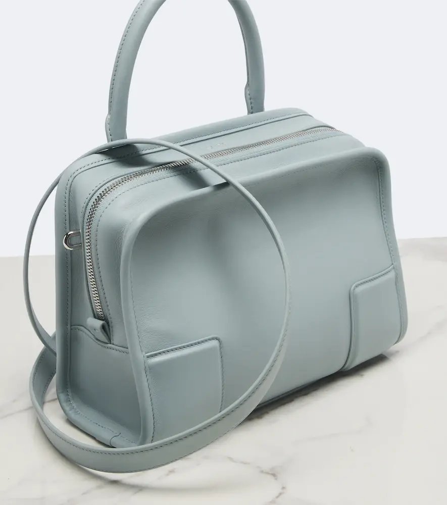 Loewe Amazona 180 Small leather top-handle bag | Thumbnail 4 Loewe Amazona 180 Small leather top-handle bag | Thumbnail 4