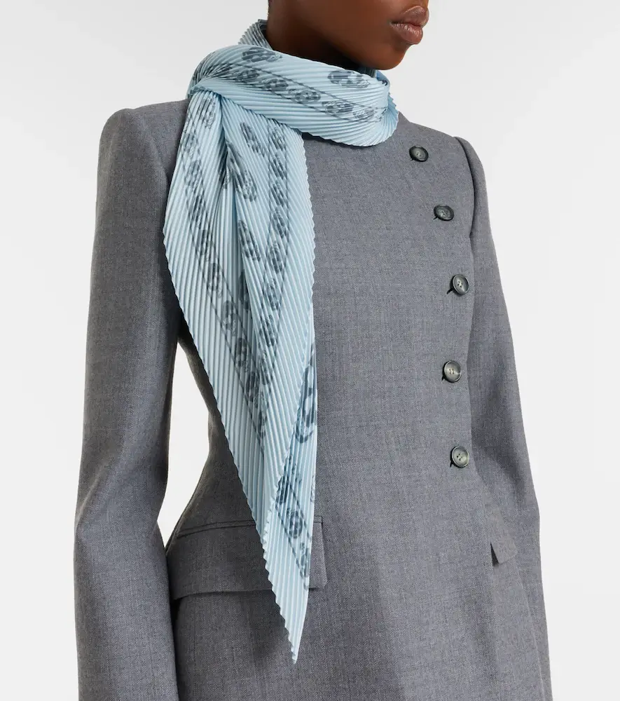 Alexander McQueen Skull pleated silk scarf | Thumbnail 4