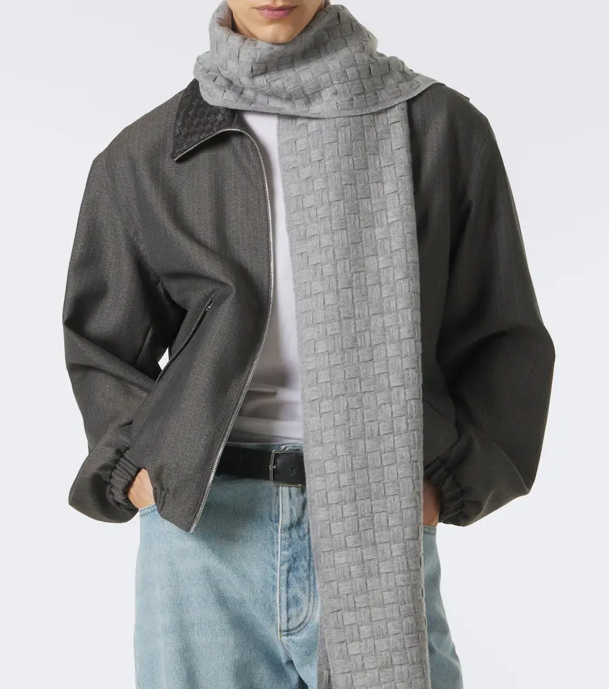 Bottega Veneta Intrecciato cashmere scarf | Thumbnail 4 Bottega Veneta Intrecciato cashmere scarf | Thumbnail 4
