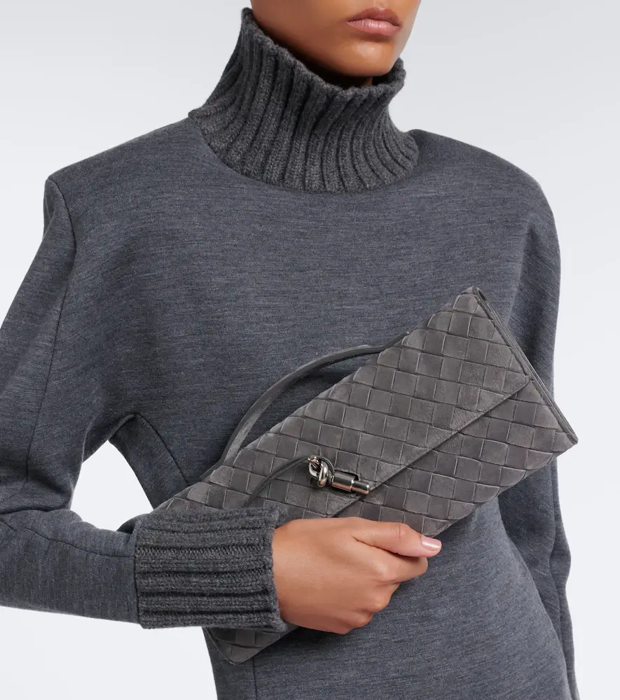 Bottega Veneta Andiamo Intrecciato suede clutch | Thumbnail 5 Bottega Veneta Andiamo Intrecciato suede clutch | Thumbnail 5