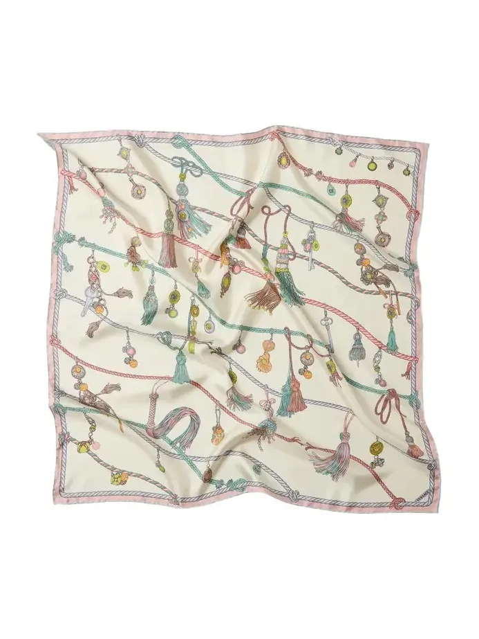 Printed Silk Twill Scarf 90 cm Printed Silk Twill Scarf 90 cm