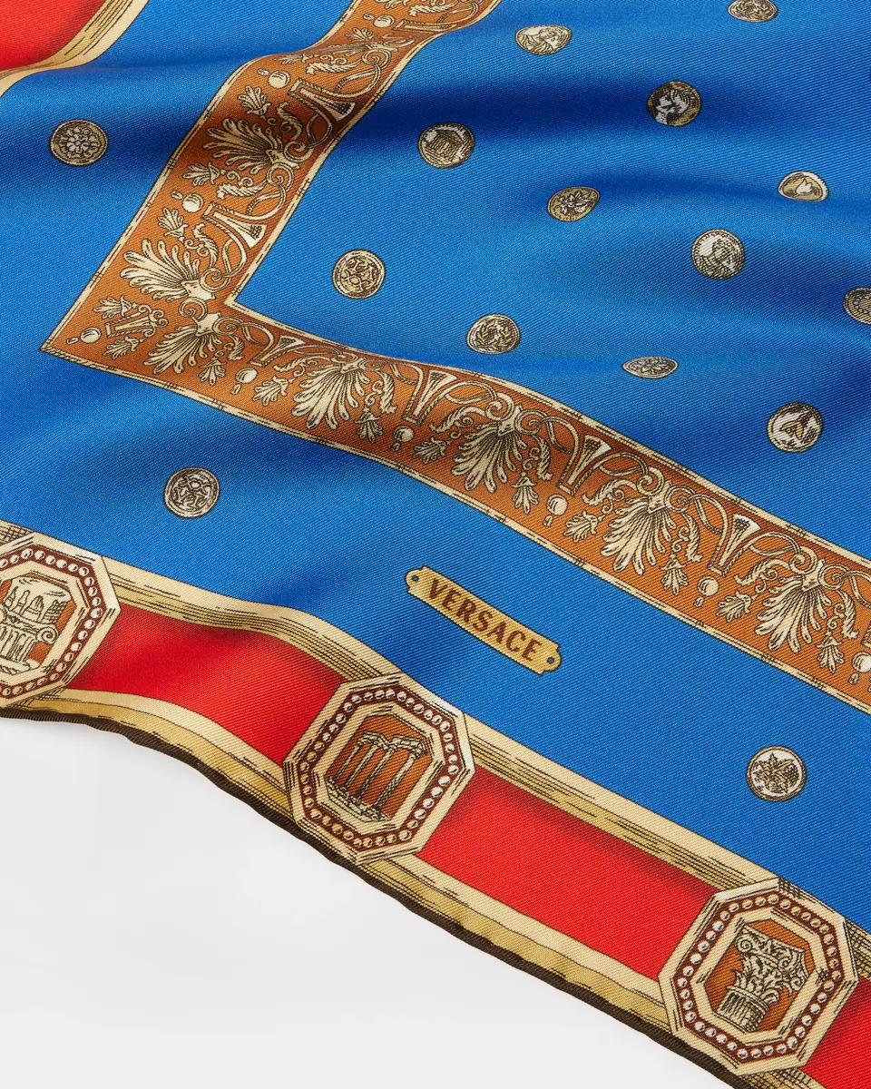 Versace Printed Silk Twill Scarf 45 cm | Thumbnail 2