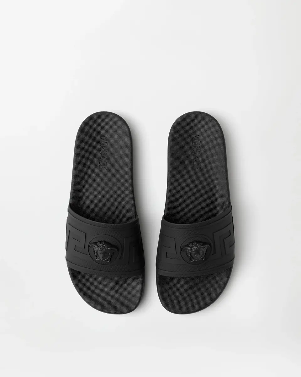Versace La Medusa Rubber Sliders | Thumbnail 2 Versace La Medusa Rubber Sliders | Thumbnail 2