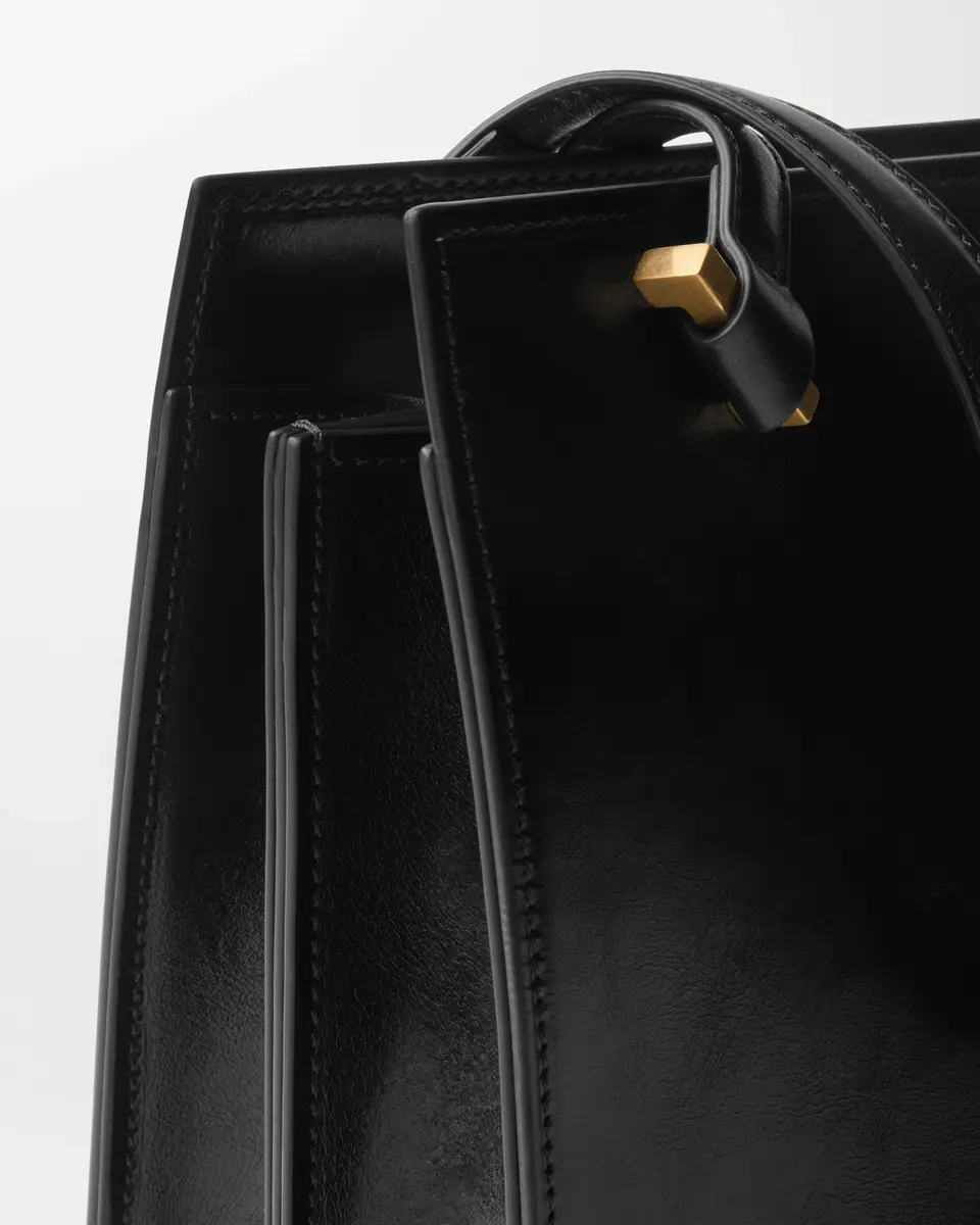 Versace Severine Leather Tote | Thumbnail 2 Versace Severine Leather Tote | Thumbnail 2