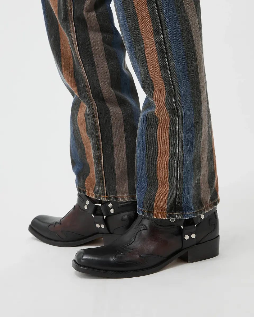 Versace Sylvester Leather Western Boots | Thumbnail 2 Versace Sylvester Leather Western Boots | Thumbnail 2