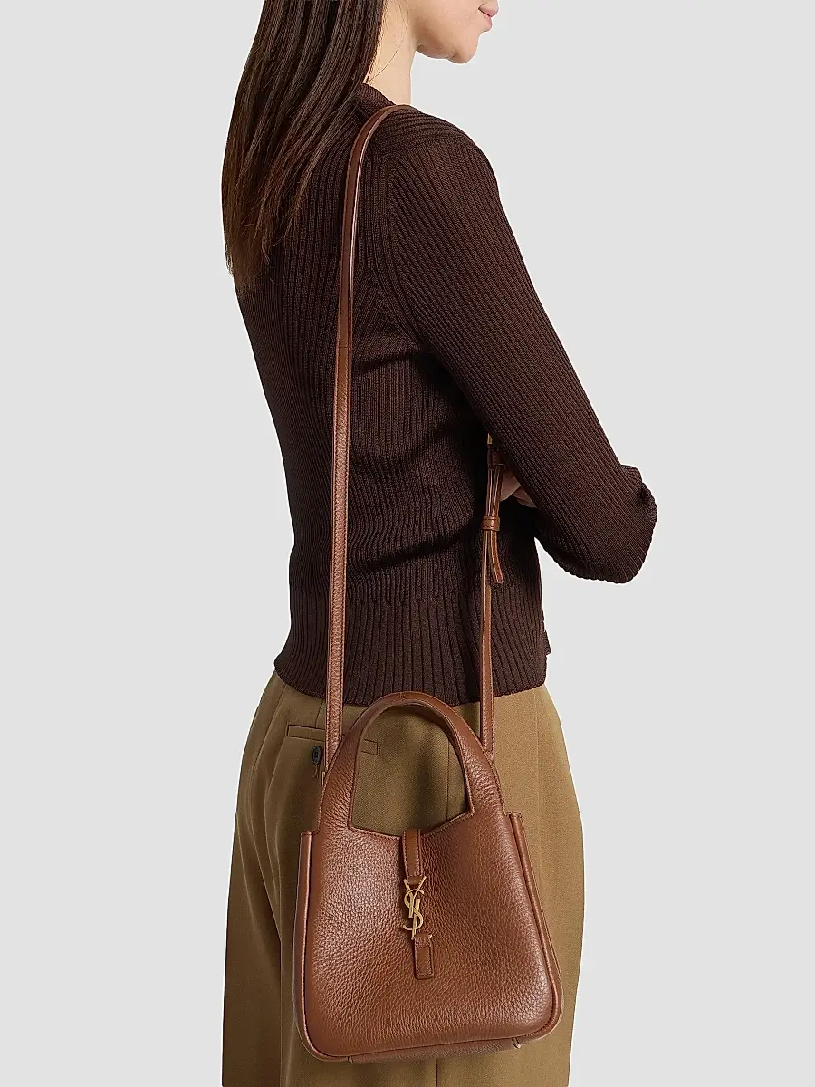 Saint Laurent Women's Le 5 À 7 Baby Bea Top Handle Bag in Grained Leather - Toasted Brown | Thumbnail 3
