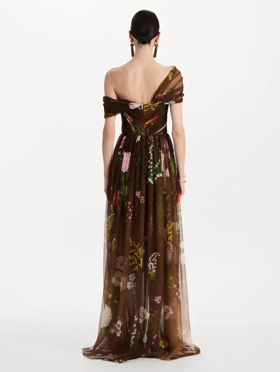 Oscar de la Renta Mixed Botanical Silk Chiffon Gown | Thumbnail 3 Oscar de la Renta Mixed Botanical Silk Chiffon Gown | Thumbnail 3