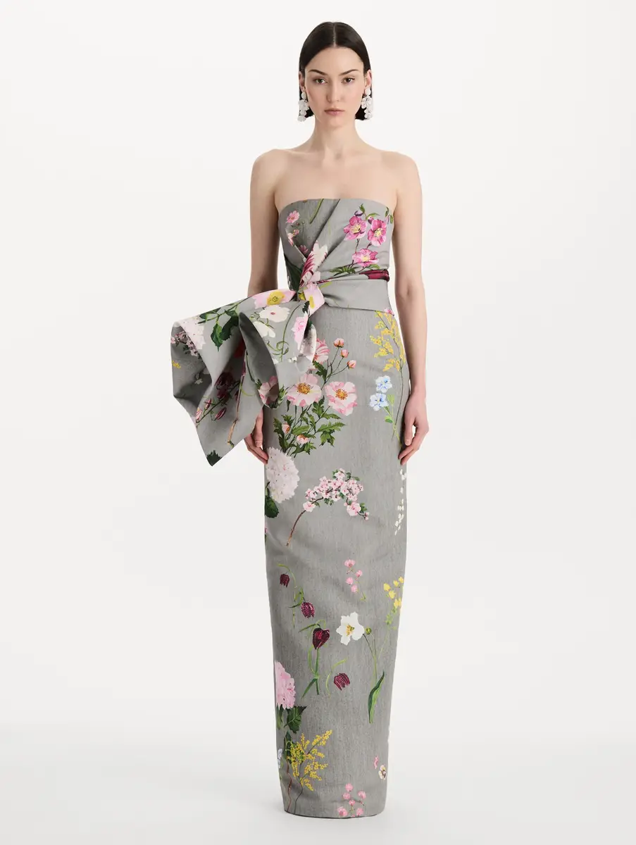 Oscar de la Renta Mixed Botanical Drape-Detailed Faille Gown | Thumbnail 2 Oscar de la Renta Mixed Botanical Drape-Detailed Faille Gown | Thumbnail 2
