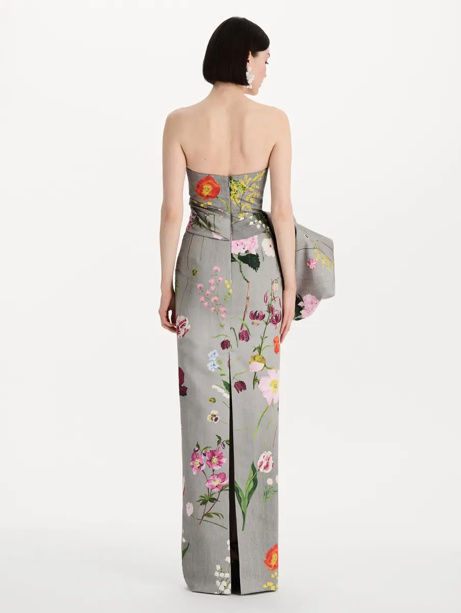 Oscar de la Renta Mixed Botanical Drape-Detailed Faille Gown | Thumbnail 3 Oscar de la Renta Mixed Botanical Drape-Detailed Faille Gown | Thumbnail 3