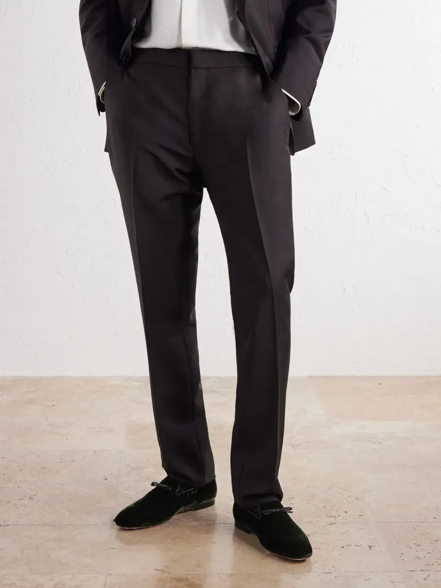 Tom Ford Scott Bow-Detailed Velvet Loafers - Men | Thumbnail 2 Tom Ford Scott Bow-Detailed Velvet Loafers - Men | Thumbnail 2