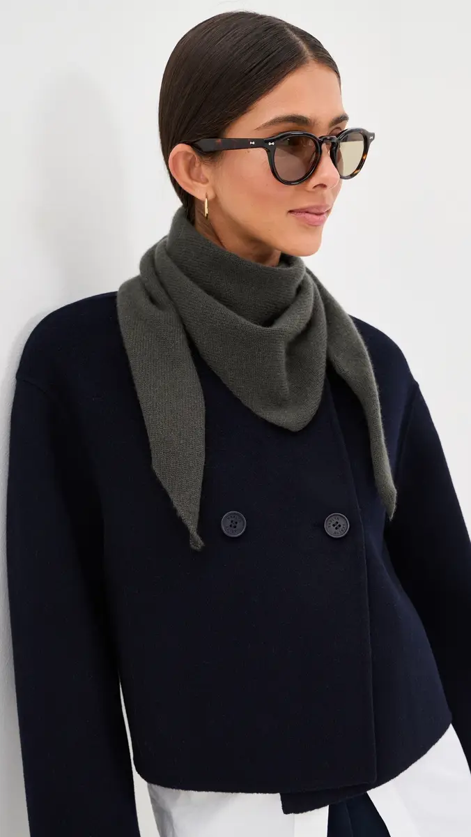 Lisa Yang Florianne Cashmere Scarf | Thumbnail 3 Lisa Yang Florianne Cashmere Scarf | Thumbnail 3