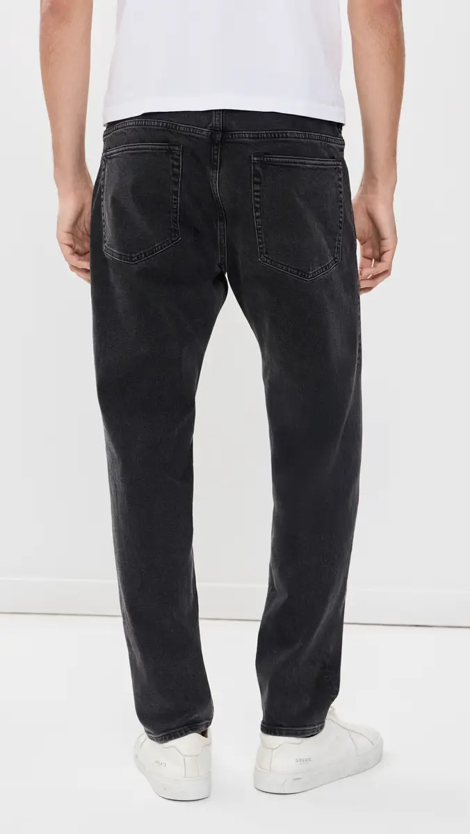 Madewell Relaxed Taper Jeans | Thumbnail 3 Madewell Relaxed Taper Jeans | Thumbnail 3