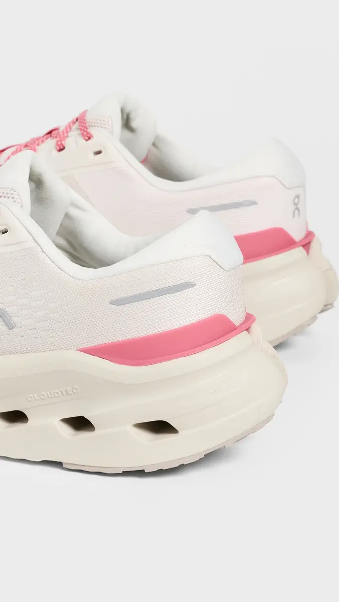 ON Cloudrunner 3 Sneakers | Thumbnail 4
