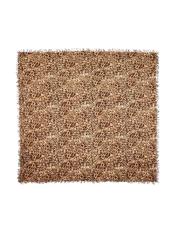 Alecia Scarf