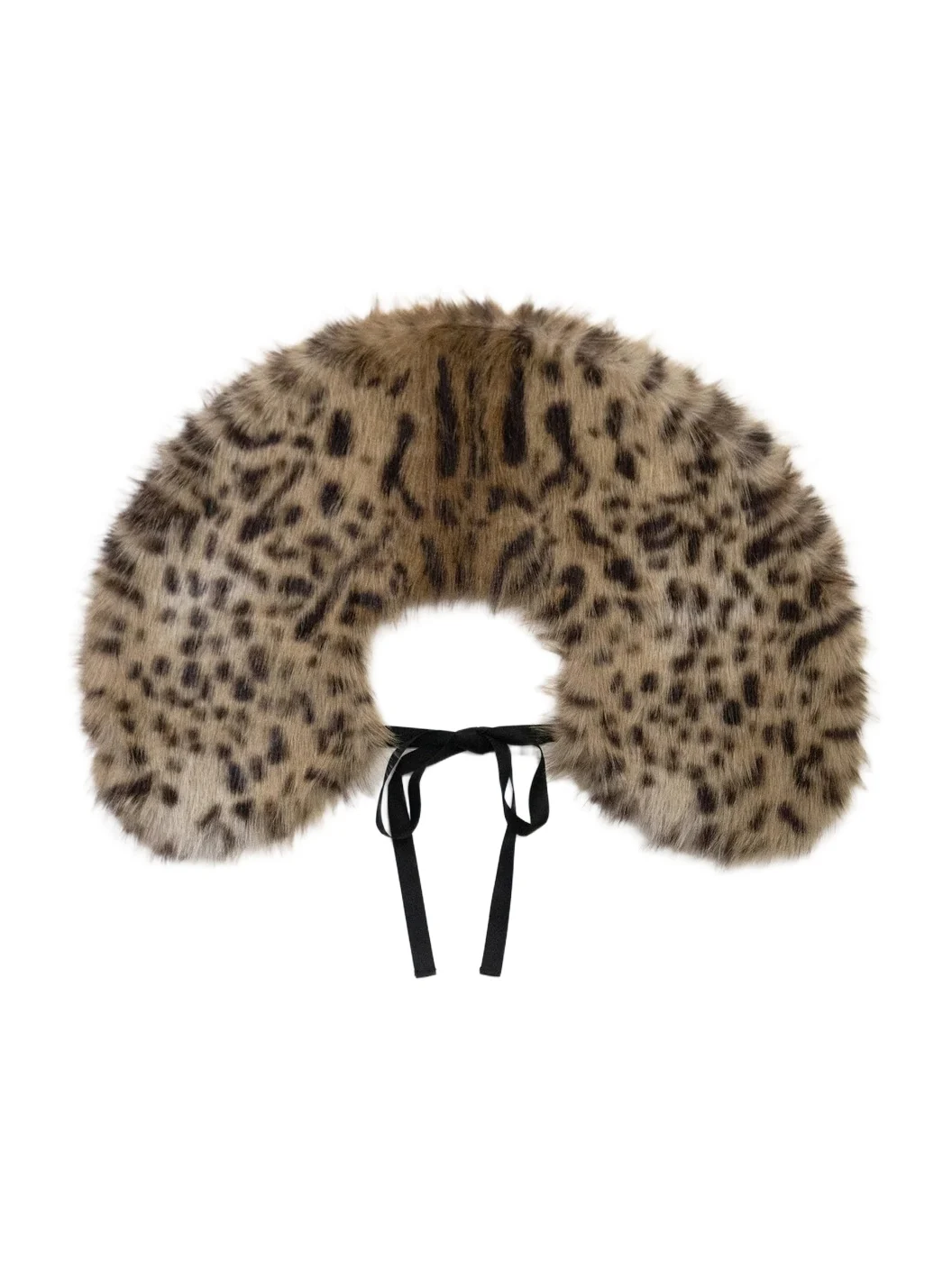 The lynx fur collar The lynx fur collar