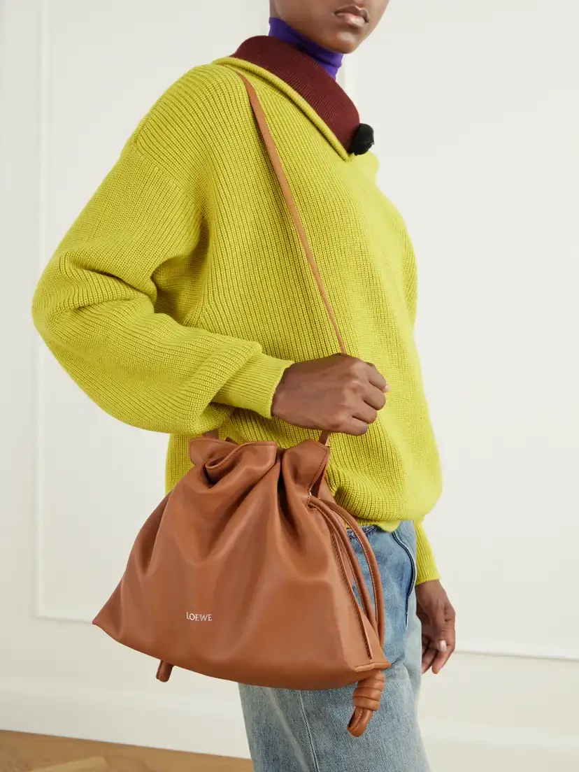 Loewe Flamenco Medium Leather Clutch | Thumbnail 2