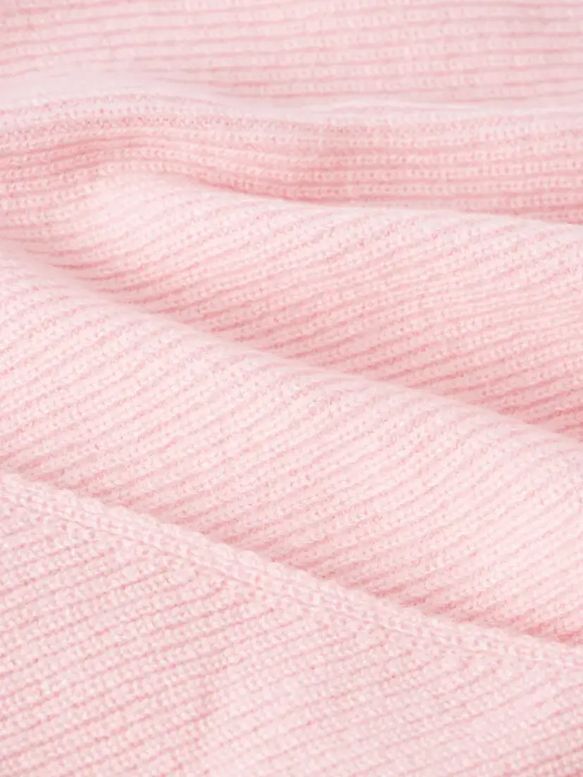 Daughter Fionn Ribbed Cashmere Scarf | Thumbnail 3 Daughter Fionn Ribbed Cashmere Scarf | Thumbnail 3