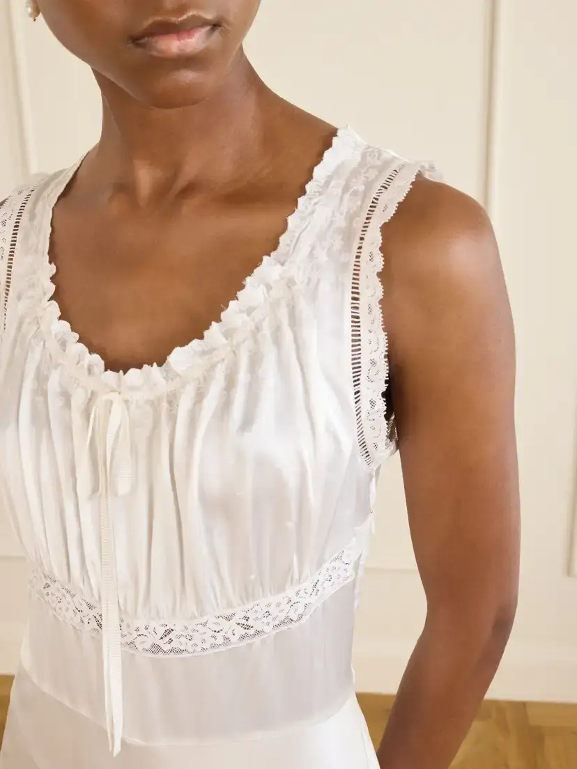 DÔEN Adalie Lace-trimmed Gathered Silk-satin Midi Dress | Thumbnail 4 DÔEN Adalie Lace-trimmed Gathered Silk-satin Midi Dress | Thumbnail 4