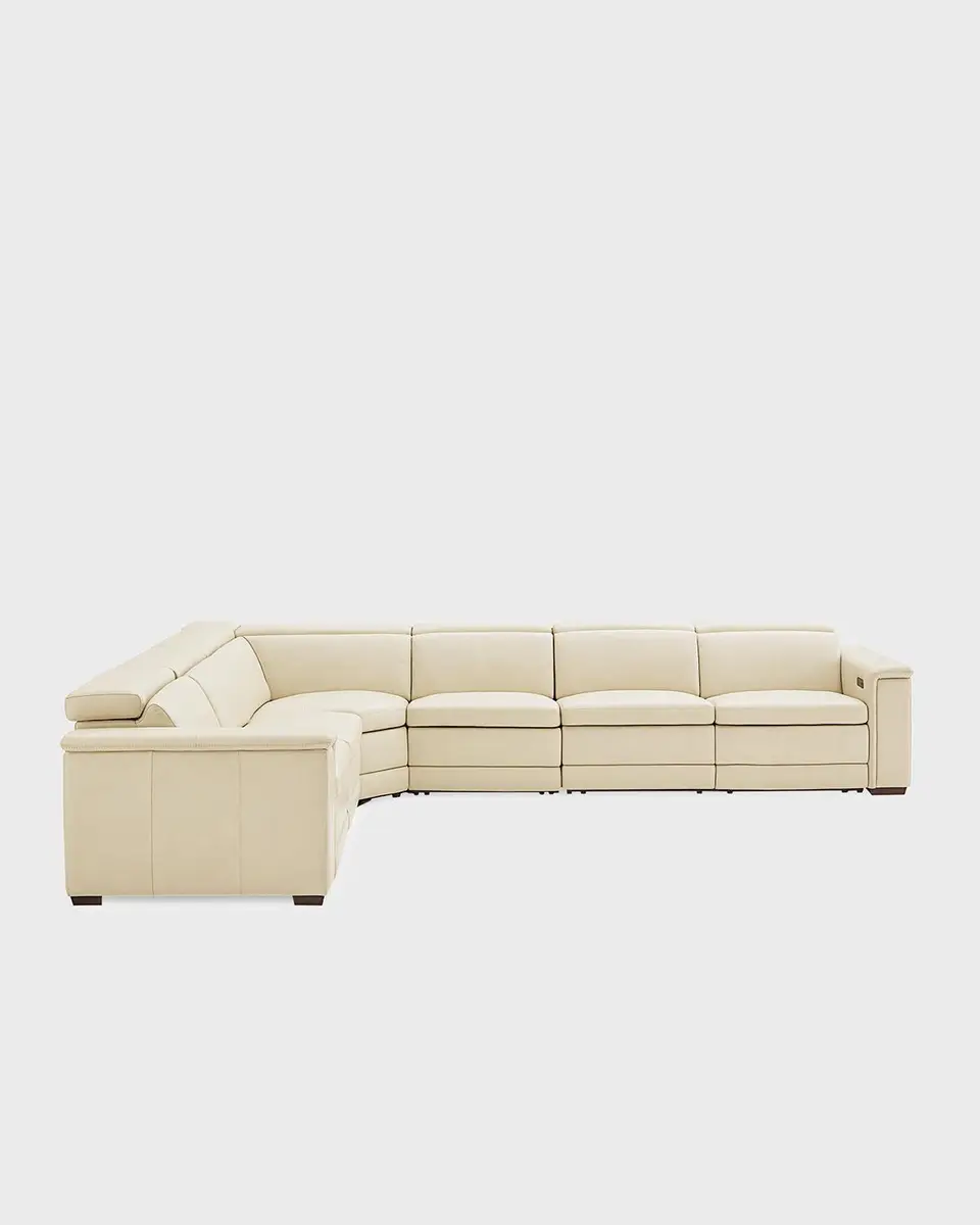Bernhardt Lioni 4-Piece Power-Motion Sectional | Thumbnail 3 Bernhardt Lioni 4-Piece Power-Motion Sectional | Thumbnail 3
