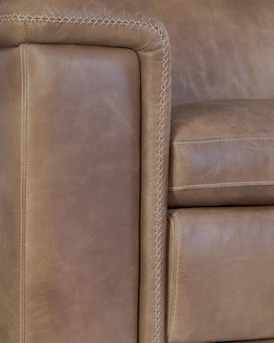 Bernhardt Lioni Leather 4-Piece Power Motion Sectional | Thumbnail 6 Bernhardt Lioni Leather 4-Piece Power Motion Sectional | Thumbnail 6
