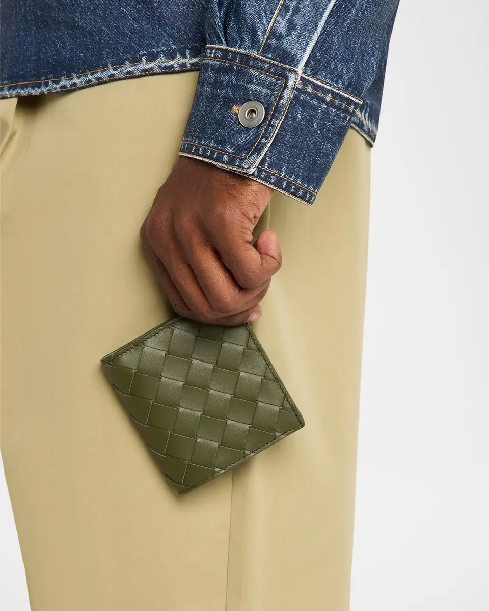Bottega Veneta Intrecciato Leather Bifold Wallet | Thumbnail 2