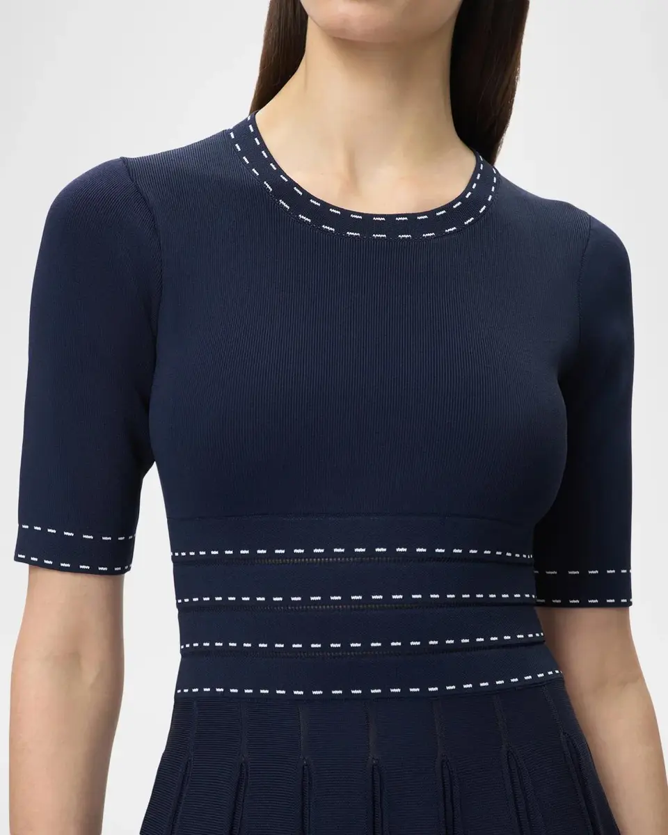 Hervé Léger The Kimberly Pleated Midi Dress | Thumbnail 5 Hervé Léger The Kimberly Pleated Midi Dress | Thumbnail 5