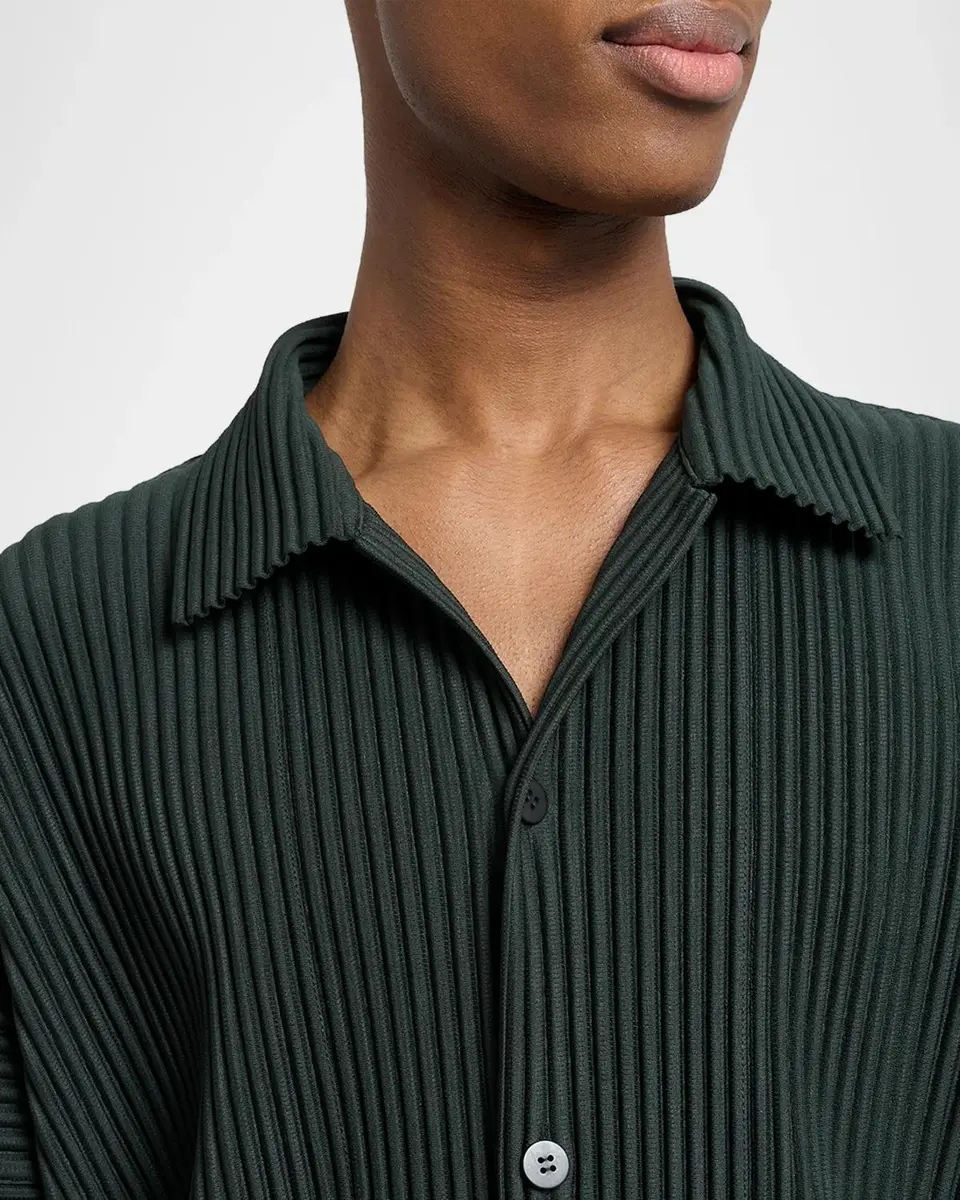 Homme Plissé Issey Miyake Men's Pleated Short-Sleeve Shirt | Thumbnail 5