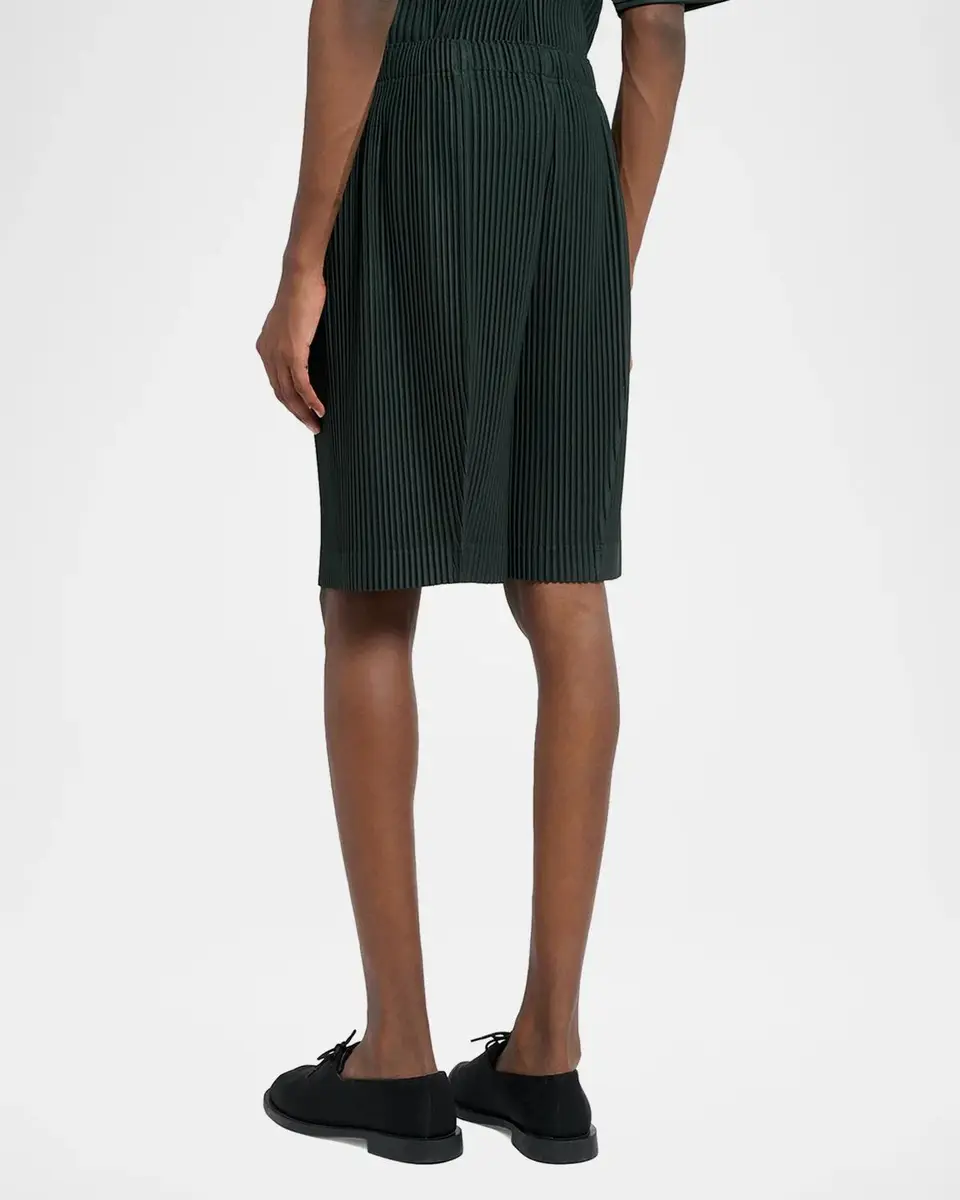 Homme Plissé Issey Miyake Men's Lace Grid Pleated Shorts | Thumbnail 3 Homme Plissé Issey Miyake Men's Lace Grid Pleated Shorts | Thumbnail 3