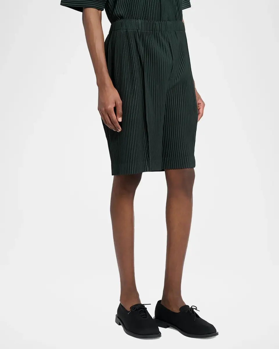 Homme Plissé Issey Miyake Men's Lace Grid Pleated Shorts | Thumbnail 4 Homme Plissé Issey Miyake Men's Lace Grid Pleated Shorts | Thumbnail 4
