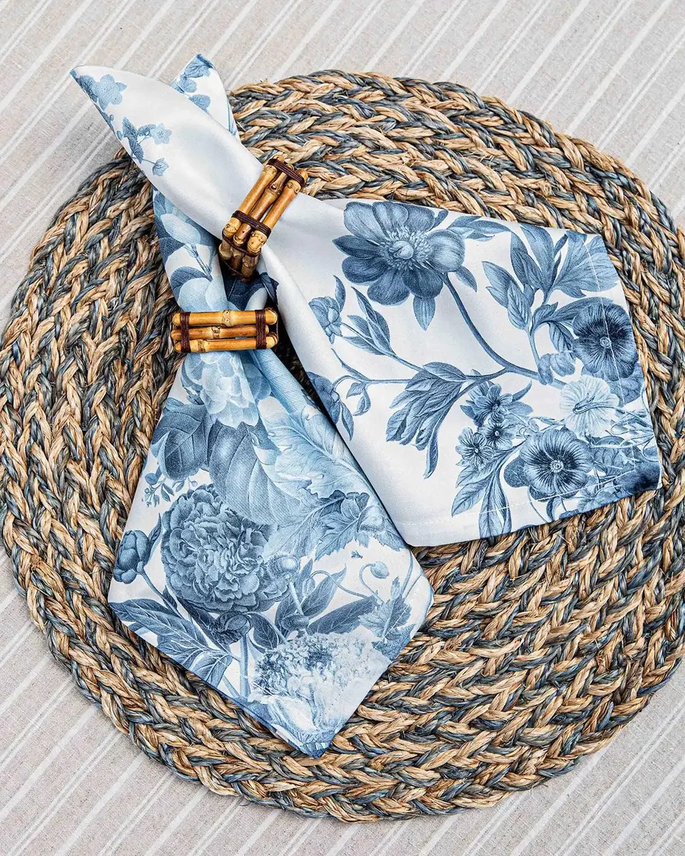 Juliska Field of Flowers Chambray Napkins, Set of 4 | Thumbnail 5 Juliska Field of Flowers Chambray Napkins, Set of 4 | Thumbnail 5