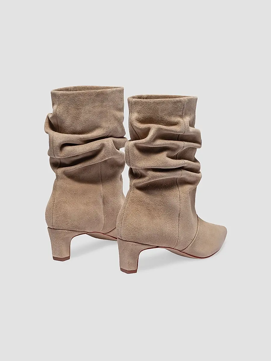 Bernardo Women's Etta Slouch Booties | Thumbnail 5 Bernardo Women's Etta Slouch Booties | Thumbnail 5