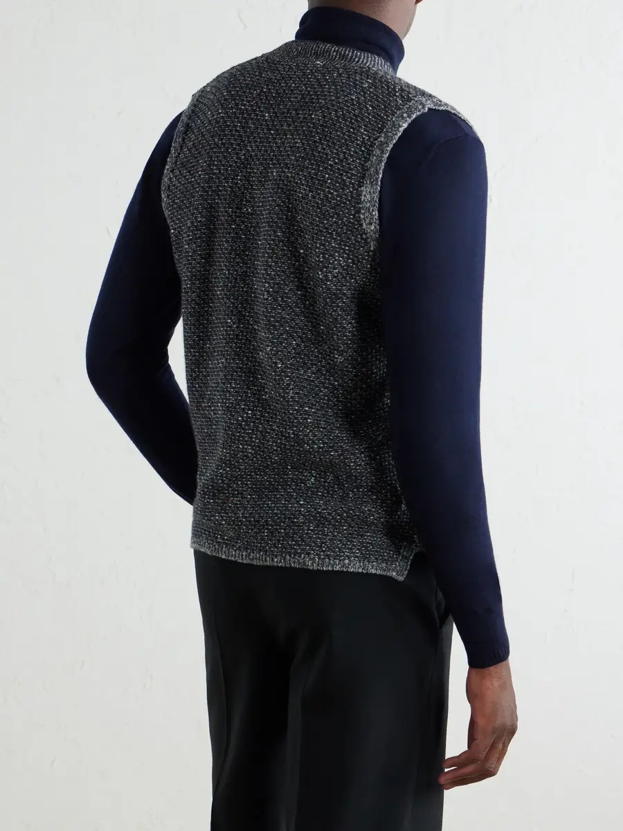 Inis Meáin Breidin Merino Wool and Cashmere-Blend Gilet - Men | Thumbnail 4 Inis Meáin Breidin Merino Wool and Cashmere-Blend Gilet - Men | Thumbnail 4