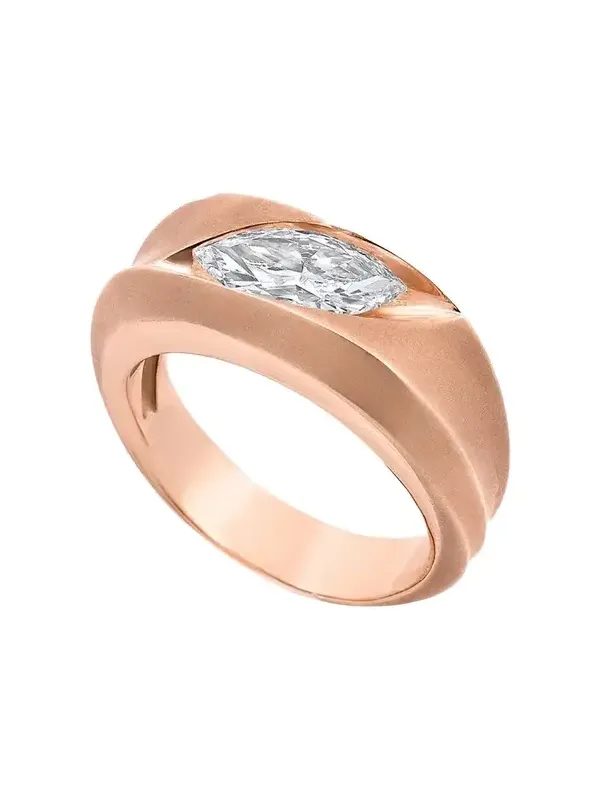 Moon 18K Rose Gold Diamond Stretch Ring Moon 18K Rose Gold Diamond Stretch Ring